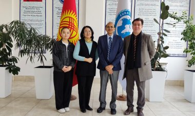 Гость из университета Бахрия