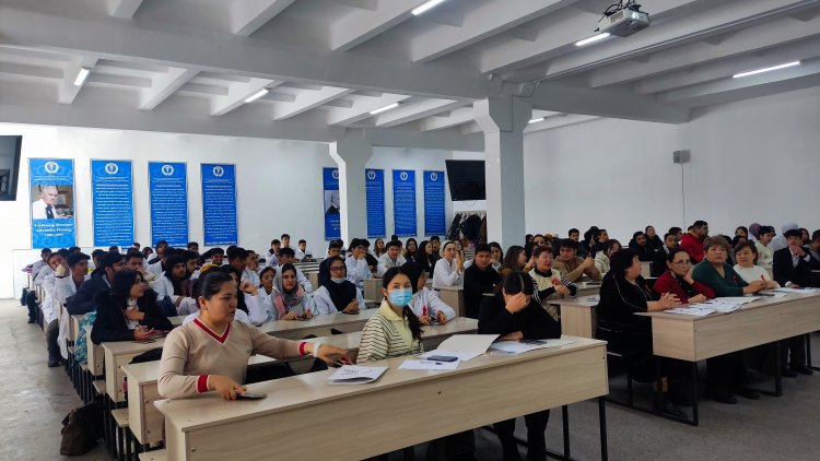 Межвузовская студенческая научно-практическая конференция посвященная борьбе со СПИДом: итоги проведения и награждения участников