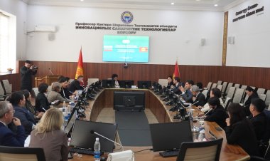 Кыргыз-орус билим берүү форумуна ЕМУ катышты