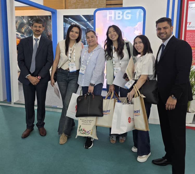 Международный саммит по здравоохранению в Индии: участие и новые партнерства ЕМУ