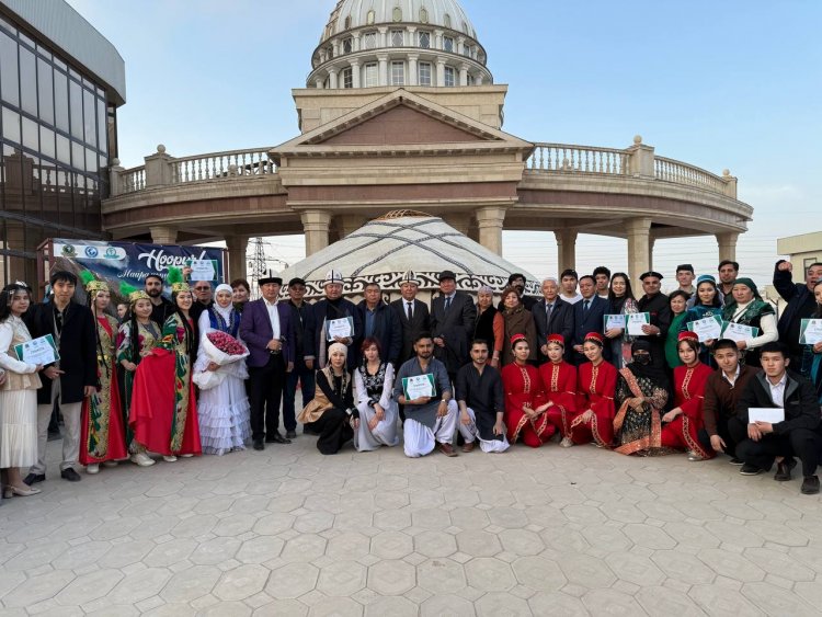 Яркое празднование Нооруз