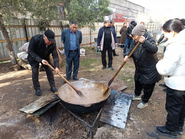 В ЕМУ сварили сумолок